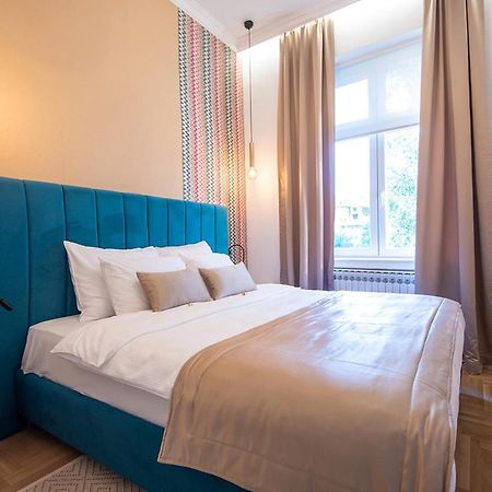 Luxury Suite In City Centre SJJ Exterior photo